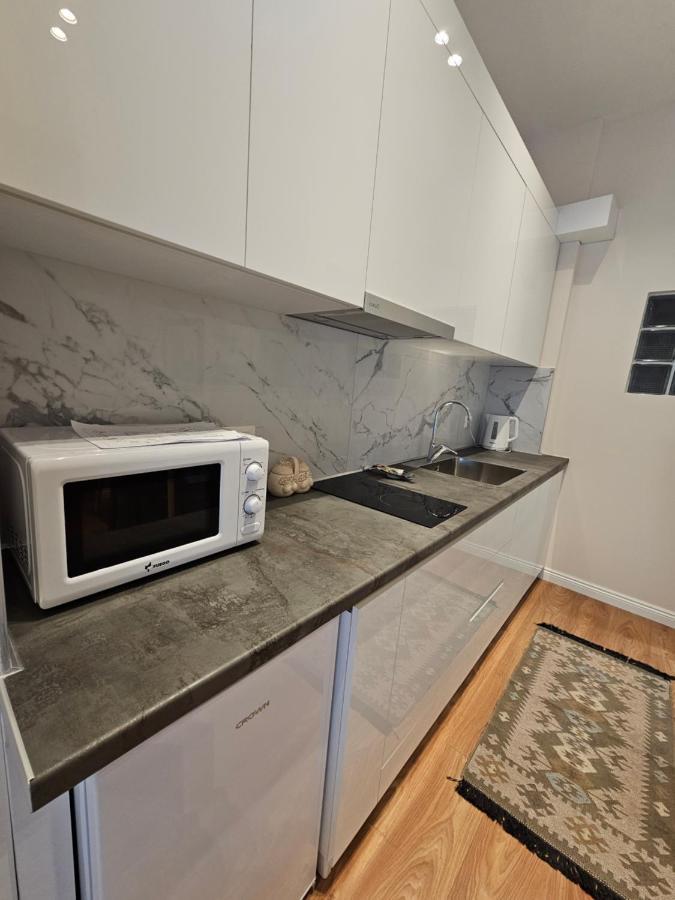 Alba Studio Apartment ティラナ エクステリア 写真